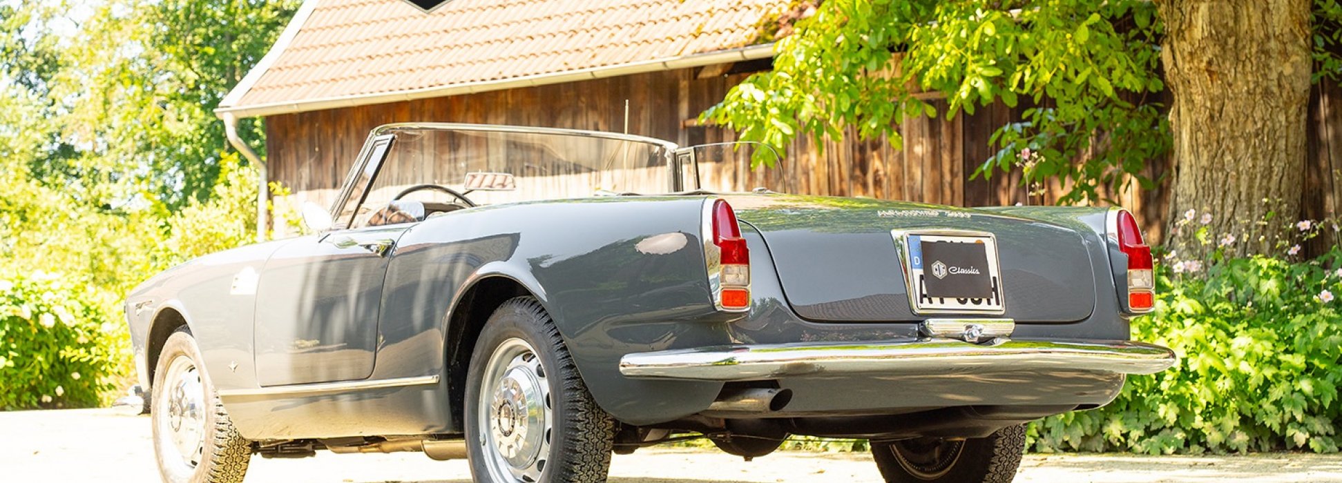 Alfa Romeo 2600 Touring Spider  6