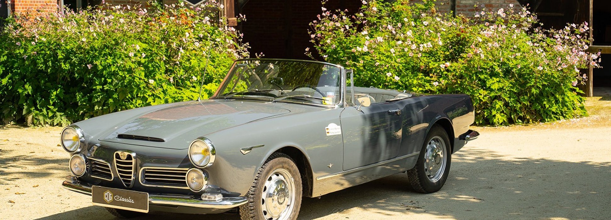 Alfa Romeo 2600 Touring Spider  5