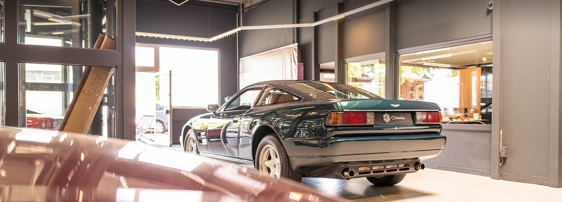 Aston Martin Virage Lagonda Limited 6