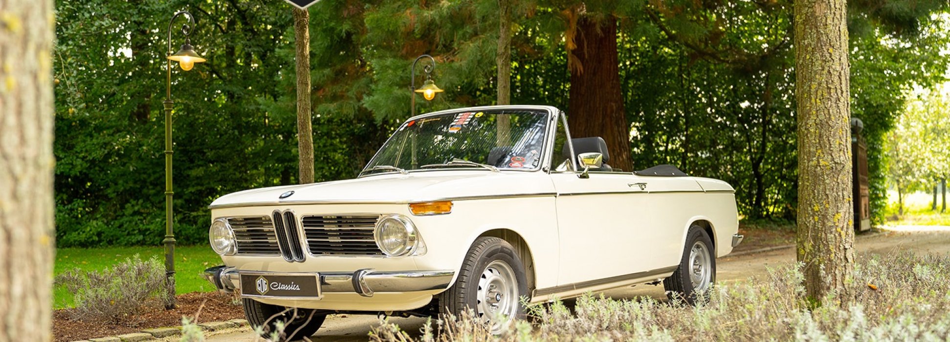 BMW 2002 Cabrio 2