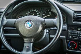 BMW 325 i E30 Touring  18