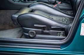 BMW 325 i E30 Touring  33