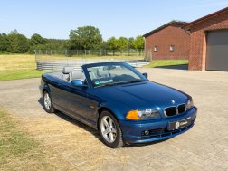 BMW 325 Ci  4