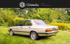 BMW 528 E28 10