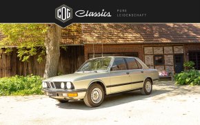 BMW 528 E28  8