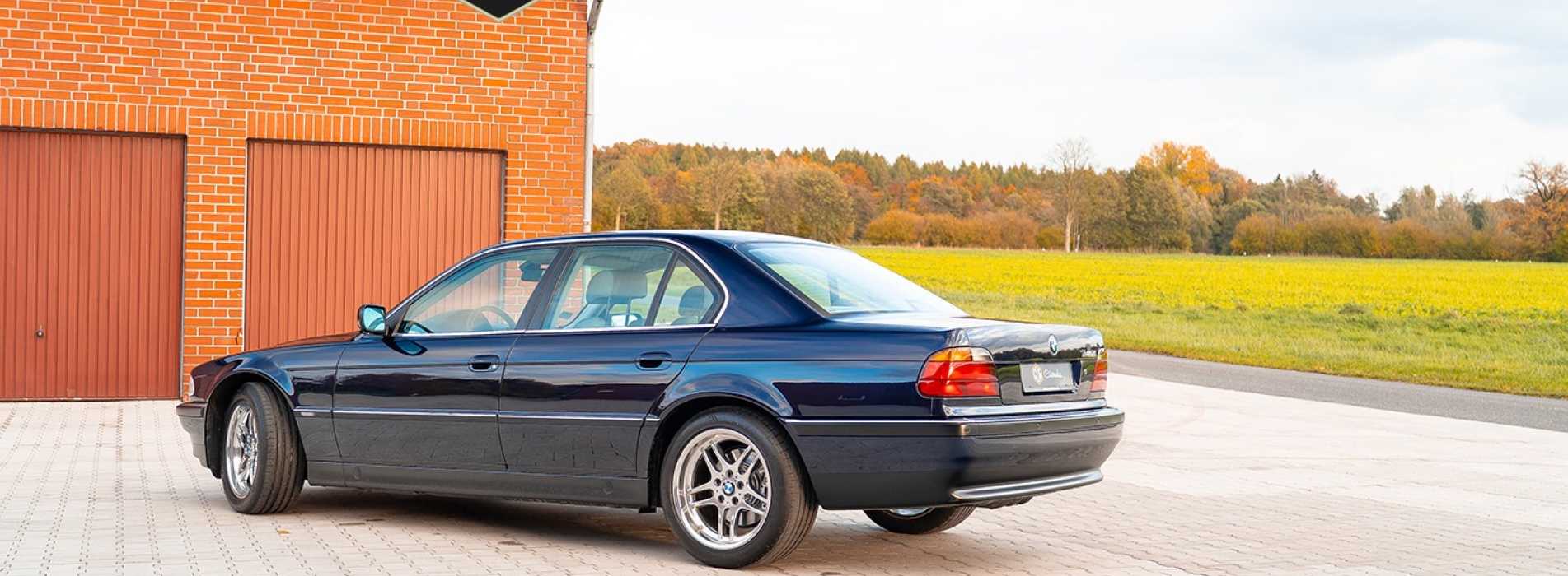 BMW 740 E38  3