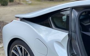 BMW i8 Pure Impulse 16