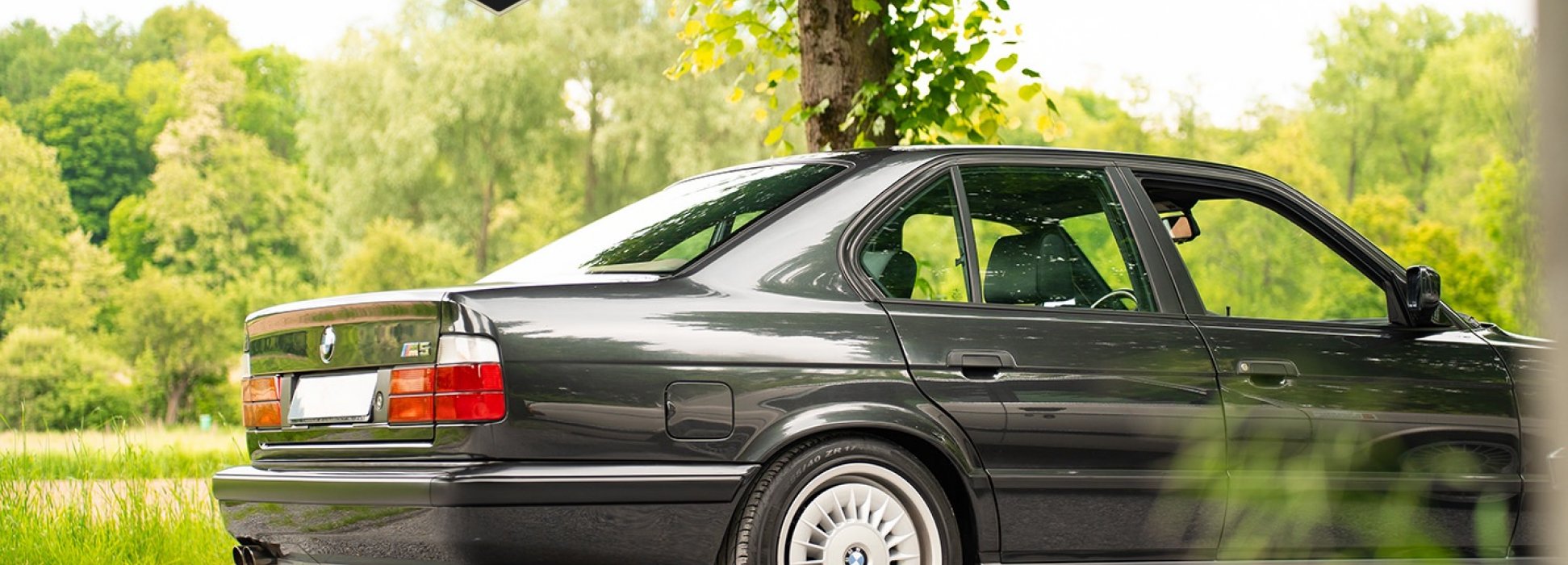 BMW M5 E34  8