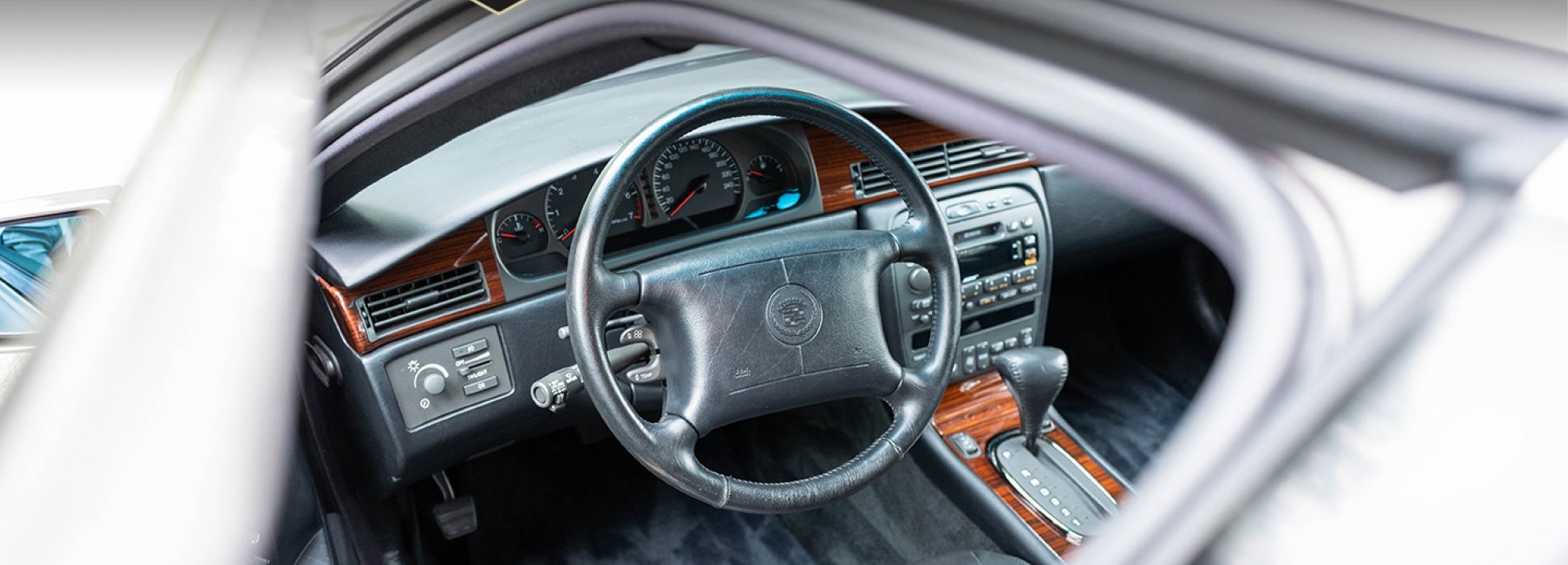 Cadillac Seville STS 8