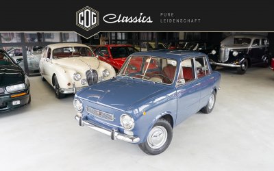 Fiat 850  Lucciola 0