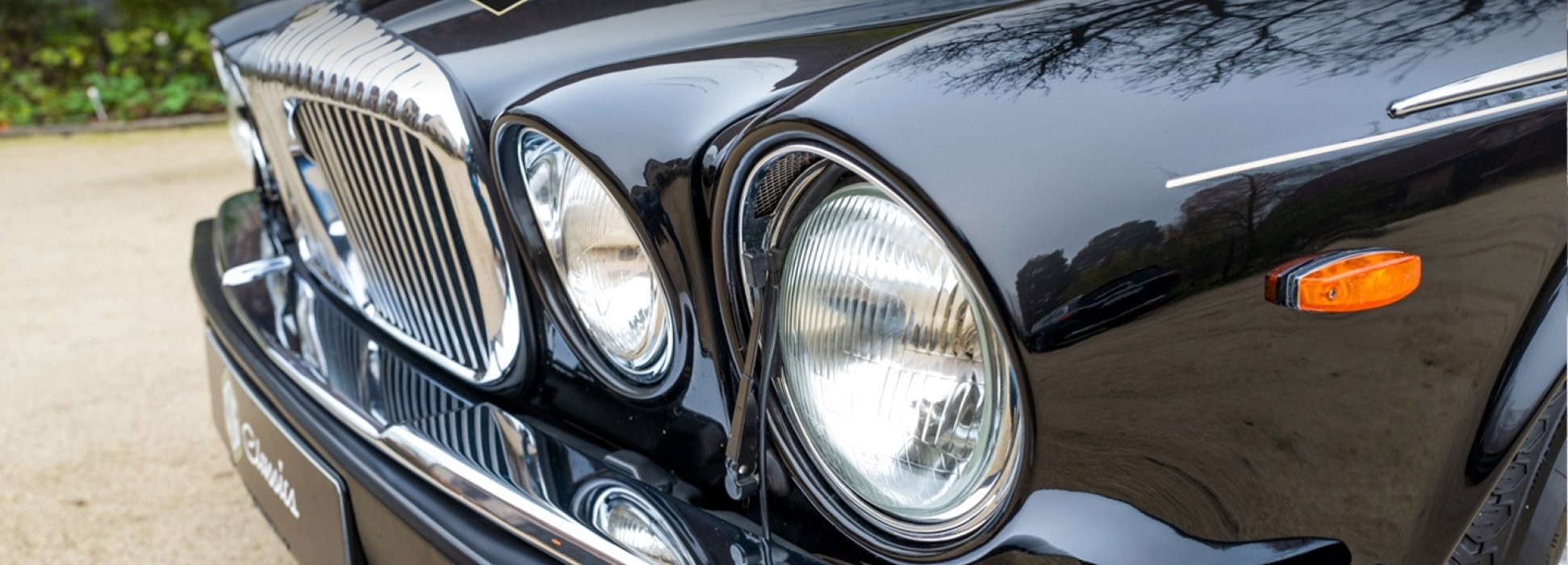 Jaguar Daimler Double Six 1