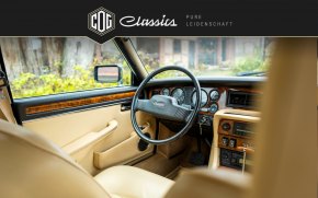 Jaguar Daimler Double Six 74
