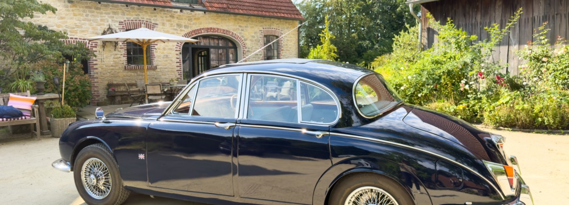Jaguar Daimler V8  4
