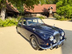 Jaguar Daimler V8  5