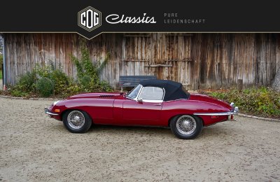 Jaguar E-Type Roadster 2