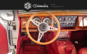 Jaguar MK II 101