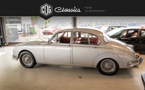 Jaguar MK II 8