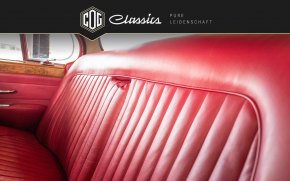 Jaguar MK II 127