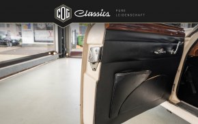 Jaguar MK II 72