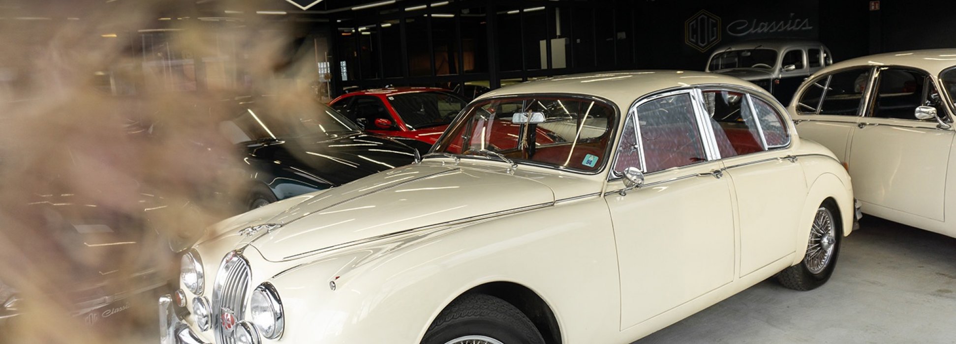 Jaguar MK II 3.4 23