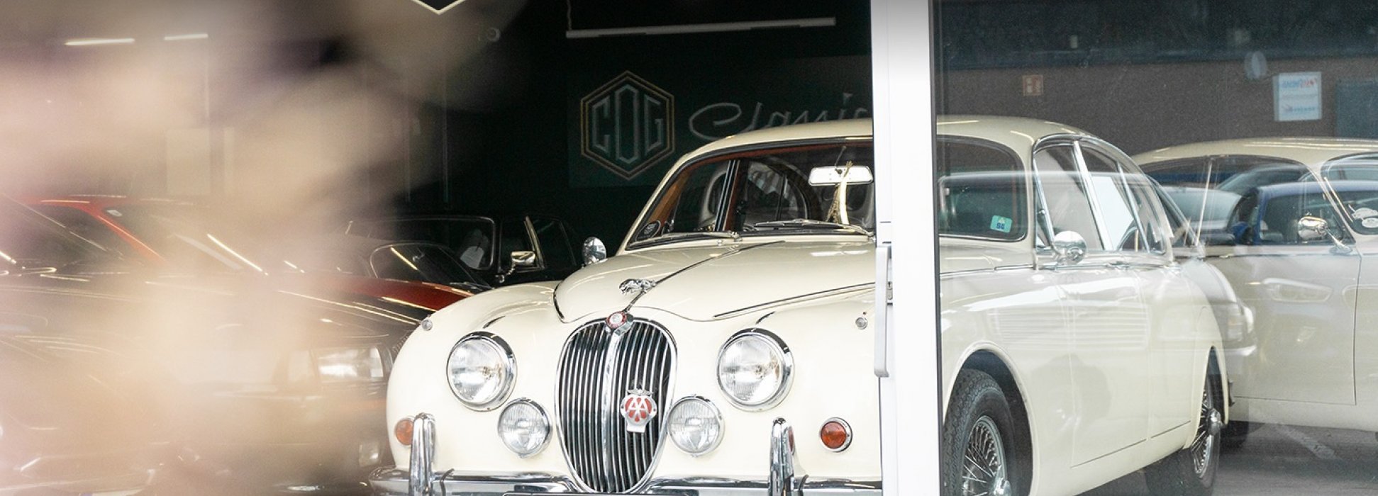 Jaguar MK II 3.4 13