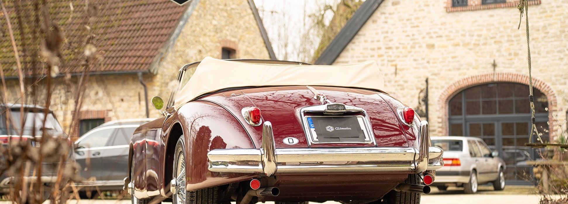Jaguar XK 150 DHC  6