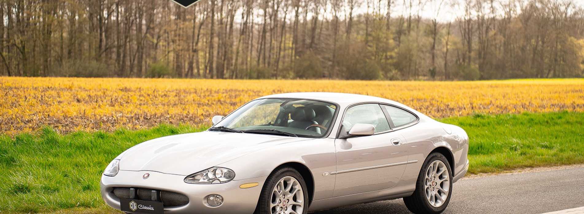 Jaguar XKR 18