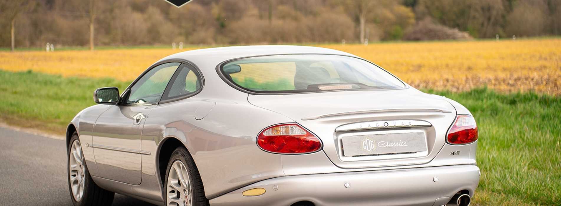 Jaguar XKR 21
