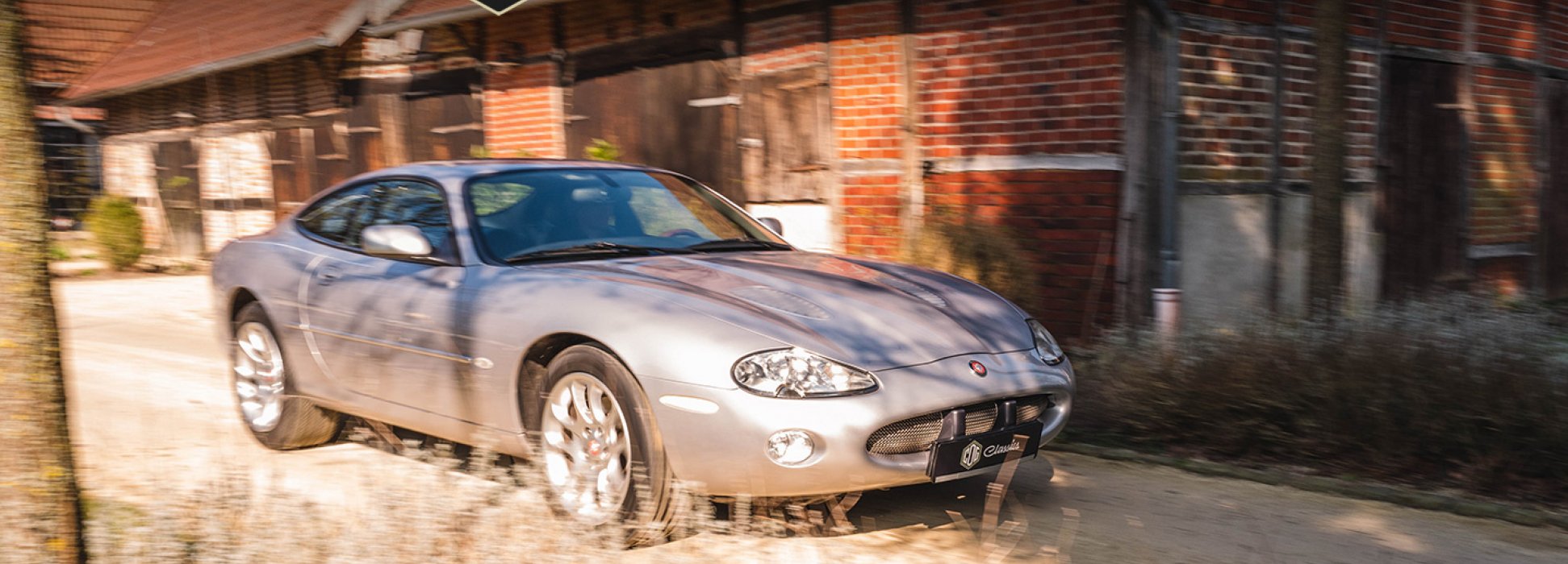 Jaguar XKR 3