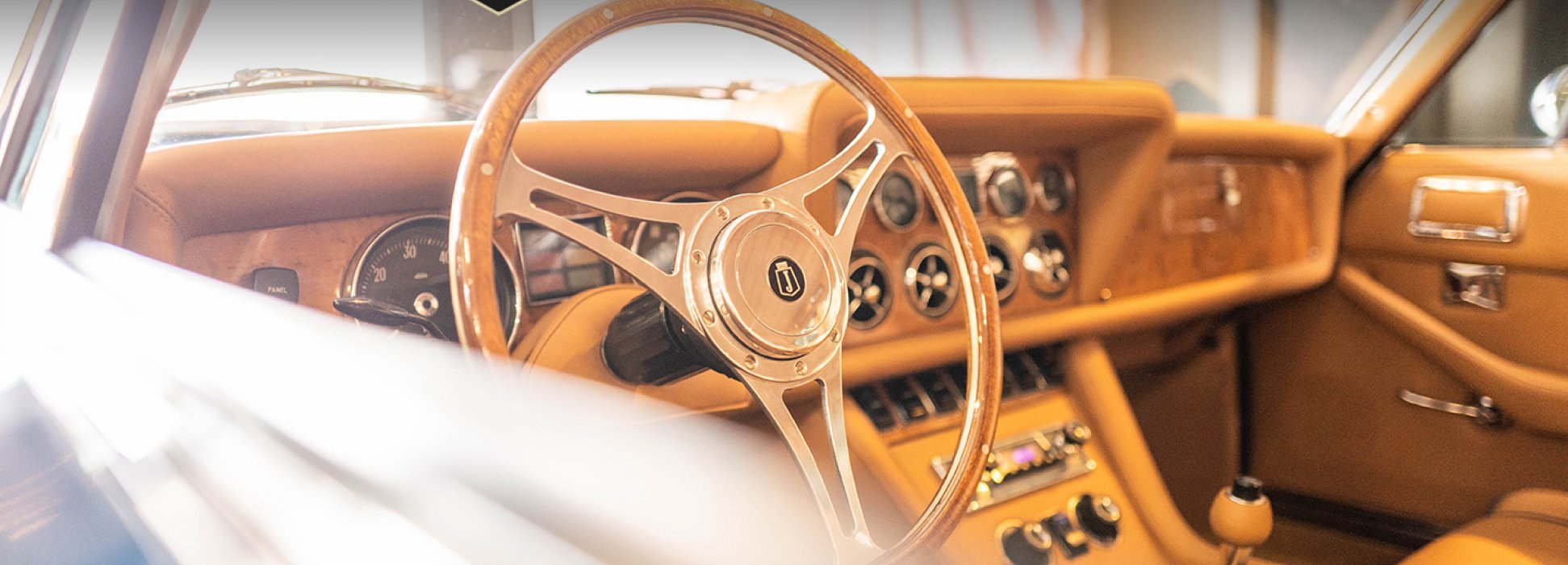 Jensen Interceptor Mk3 13