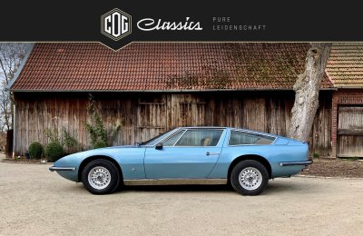 Maserati Indy 4200 Coupé 1