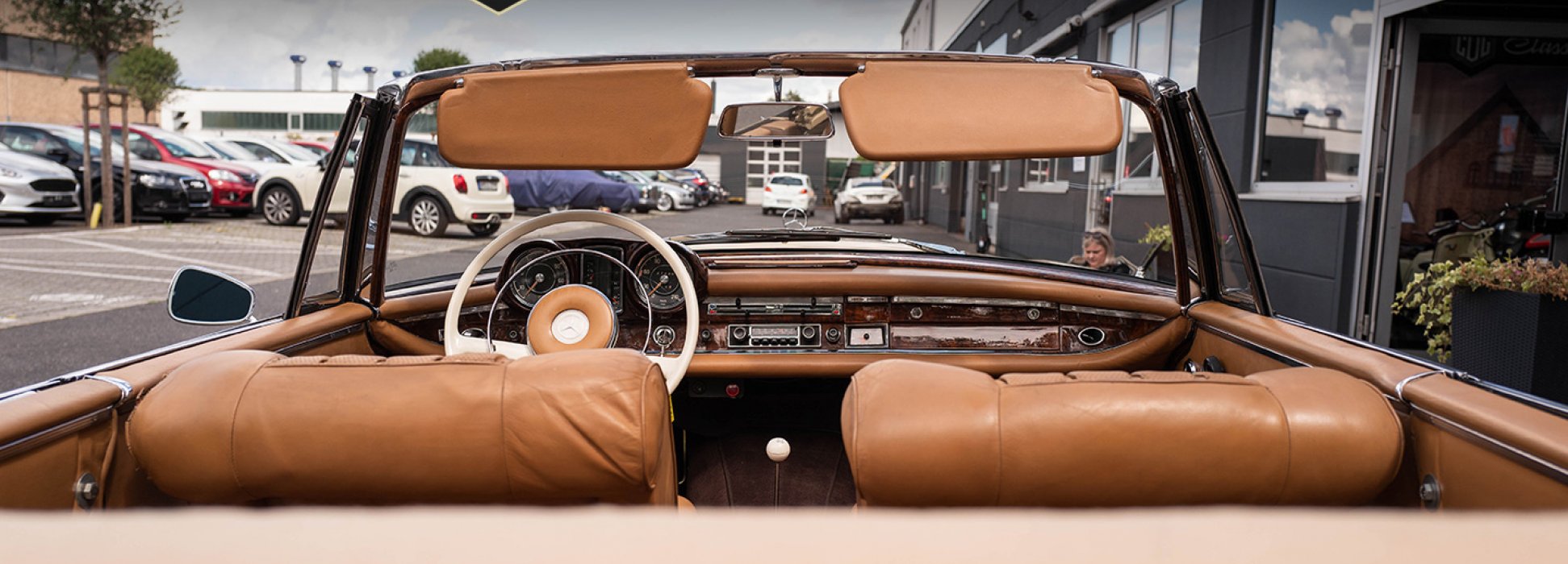 Mercedes-Benz 220 SEB/C W111 4