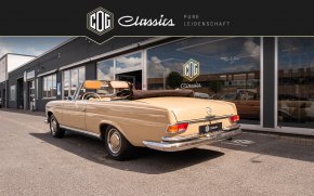 Mercedes-Benz 220 SEB/C W111 37