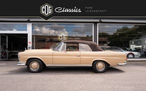 Mercedes-Benz 220 SEB/C W111 8