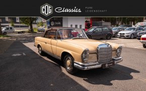 Mercedes-Benz 220 SEB/C W111 23