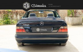 Mercedes-Benz 220 W124 Cabrio 13