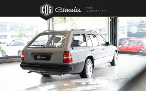 Mercedes-Benz 230 TE 9