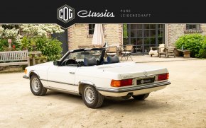 Mercedes-Benz 280 SL Cabrio 8