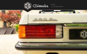 Mercedes-Benz 280 SL Cabrio 37