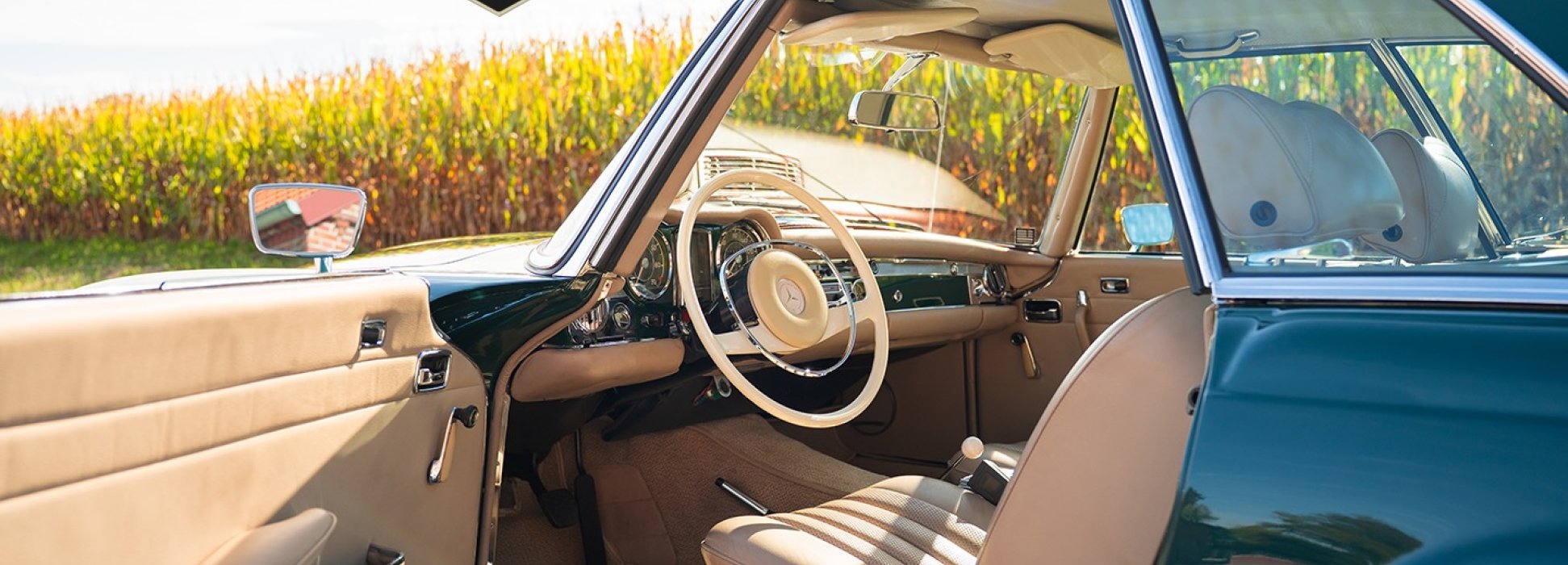 Mercedes-Benz 280 SL 10