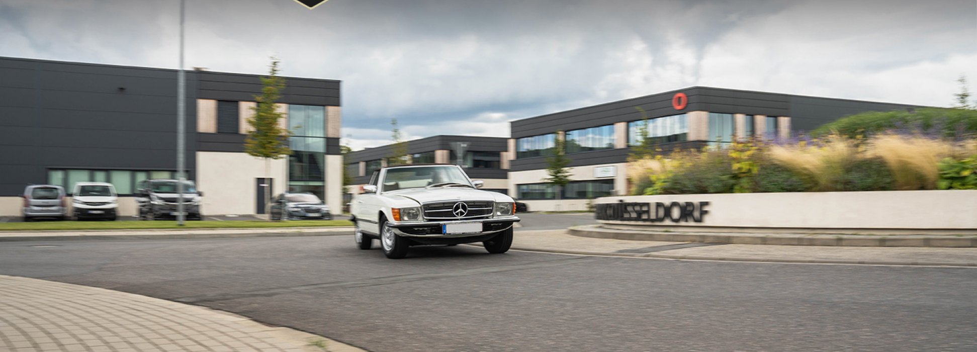 Mercedes-Benz 450 SL 2