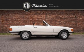 Mercedes-Benz 450 SL 32