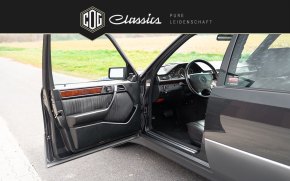 Mercedes-Benz 500 E W124 23