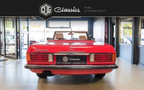 Mercedes-Benz SL 300 R107 46