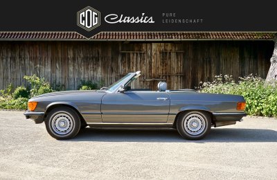 Mercedes-Benz SL 380 R107 1