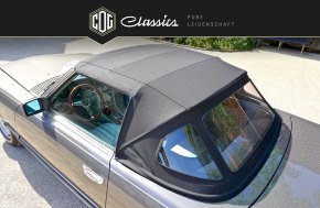 Mercedes-Benz SL 380 R107 17