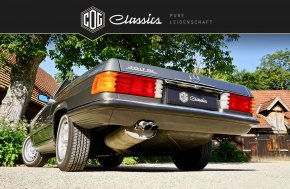 Mercedes-Benz SL 380 R107 27