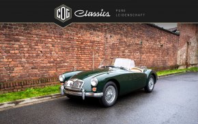 MG MGA 8