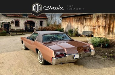 Oldsmobile Toronado 2