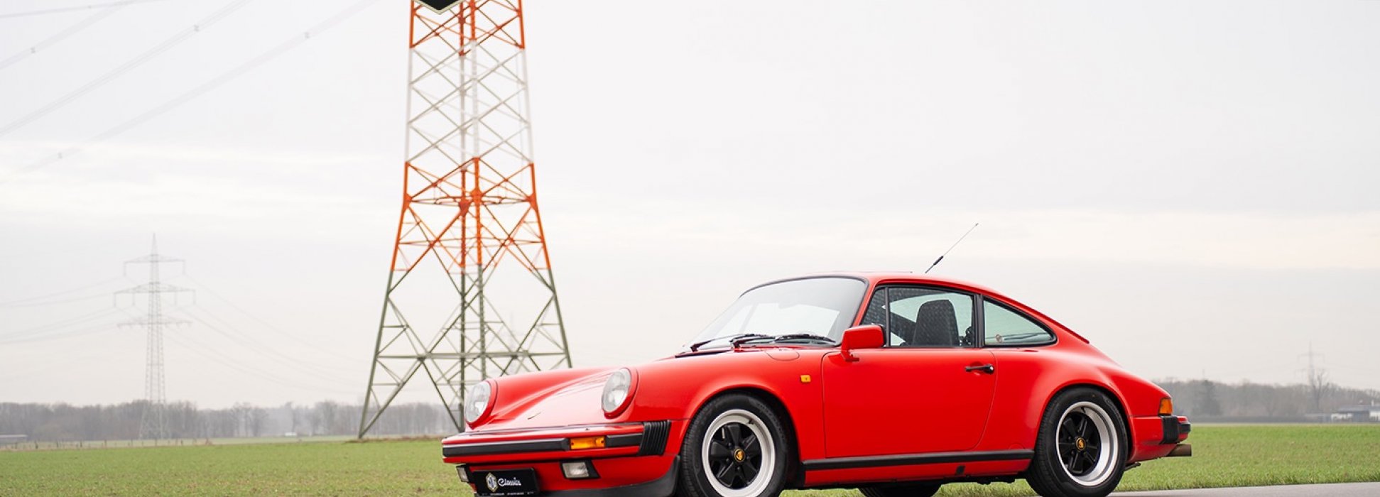 Porsche 911 Carrera 3.2  8